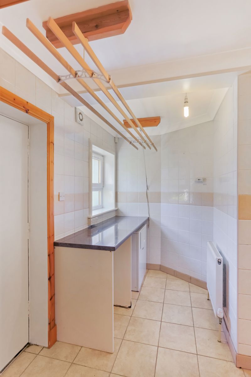 Queen Street Renfrew